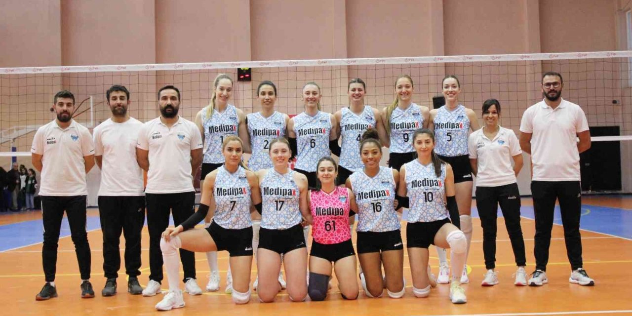 Kadınlar 1. Lig: İBA Kimya Ted Ankara Kolejliler: 3- Medipax Kayseri Atletikspor: 1