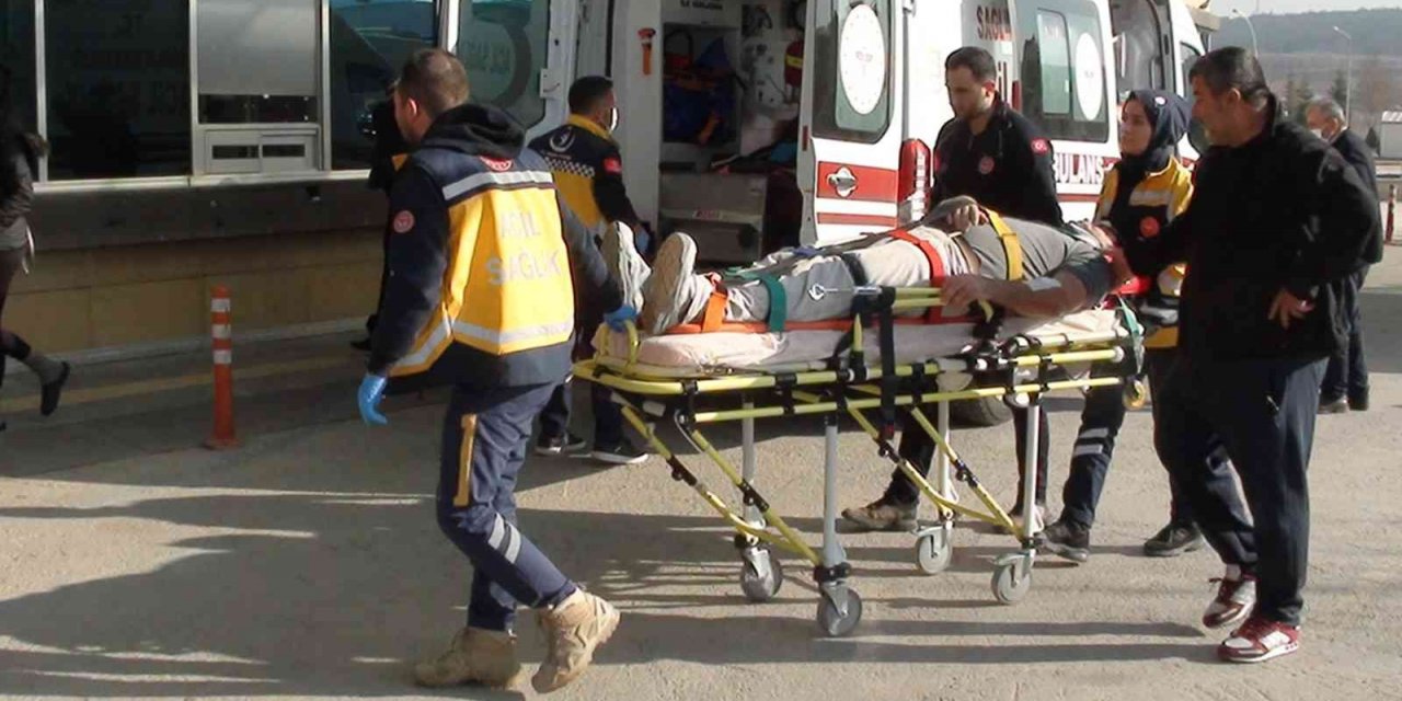 İnşaattan düşen işçisi yaralandı