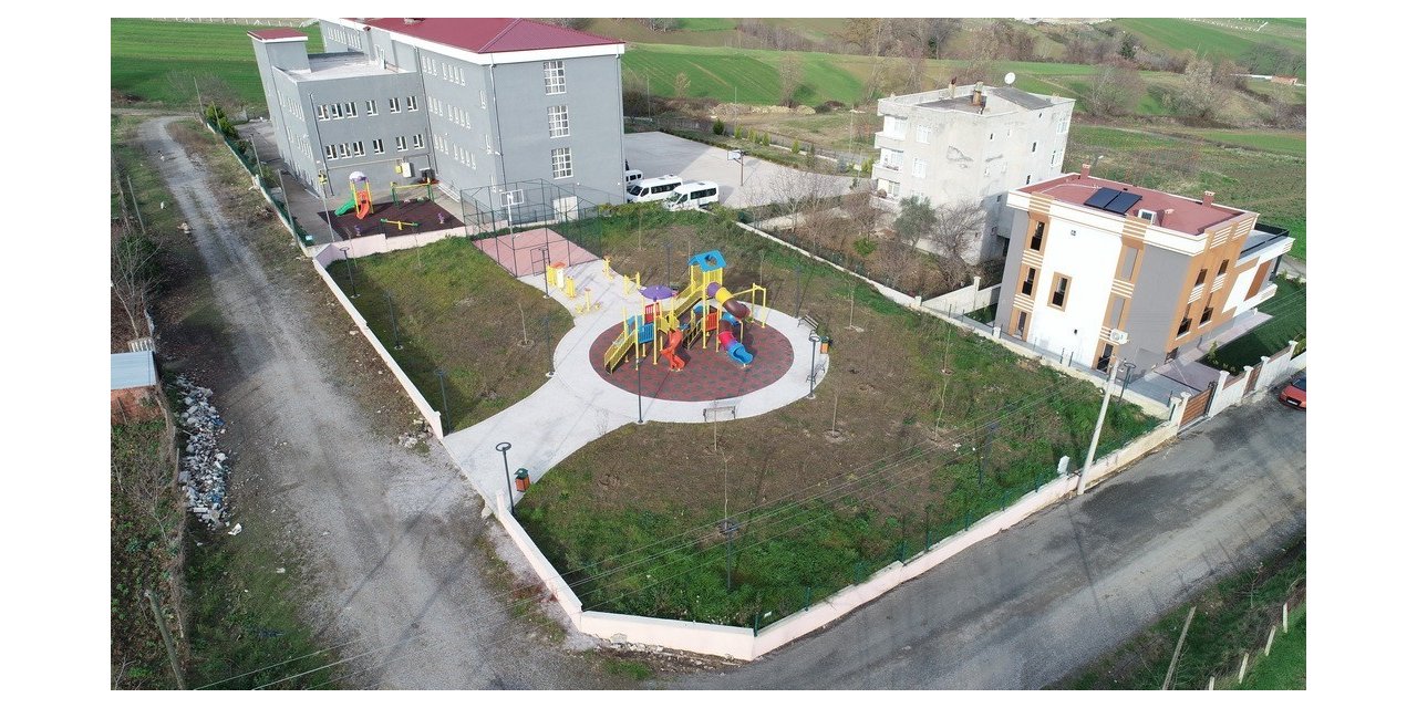 İlkadım’da parklar yenilendi