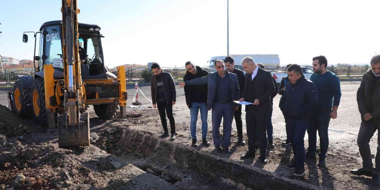 Kayapınar’da ilave yağmur suyu hattı çalışmaları başladı