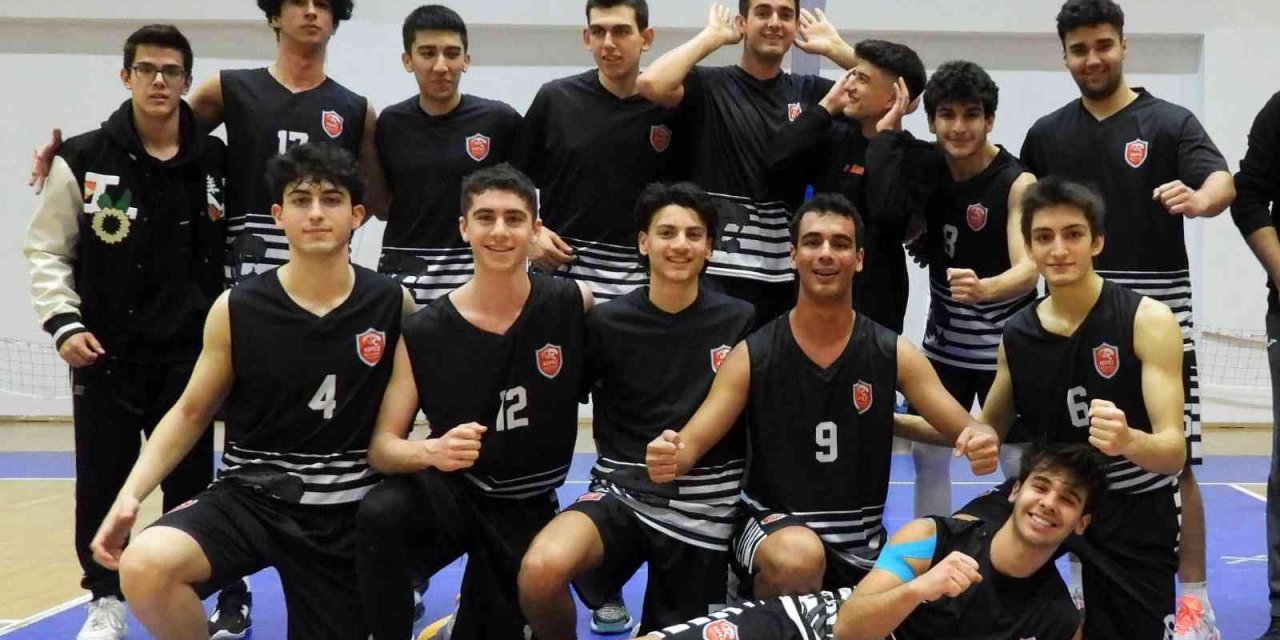 Kepez’in U18 Basketbol Takımı, Türkiye Şampiyonası’na katılma bileti için parkeye çıkacak