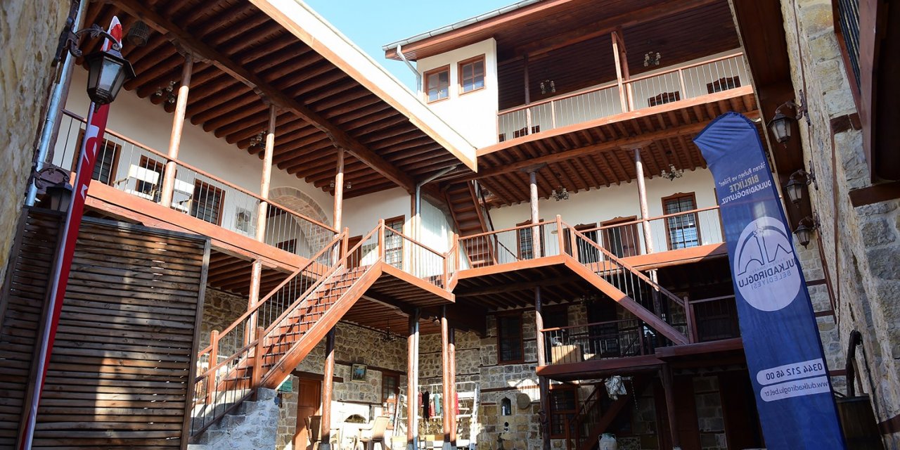 Dulkadiroğlu’nda tarihi konaklar turizme kazandırıldı