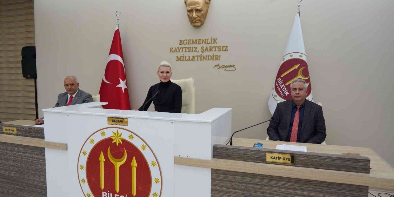 Dolmuş fiyatlarına yapılan zam geri çekildi