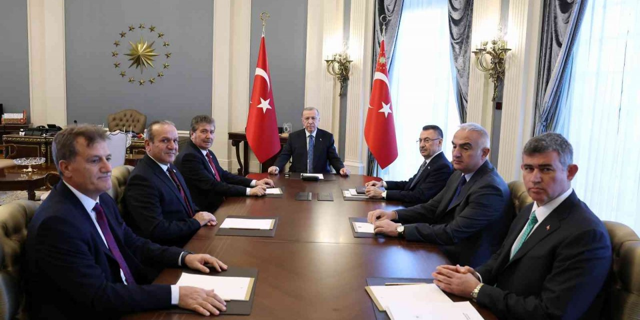 Cumhurbaşkanı Erdoğan, KKTC Başbakanı Üstel’i kabul etti