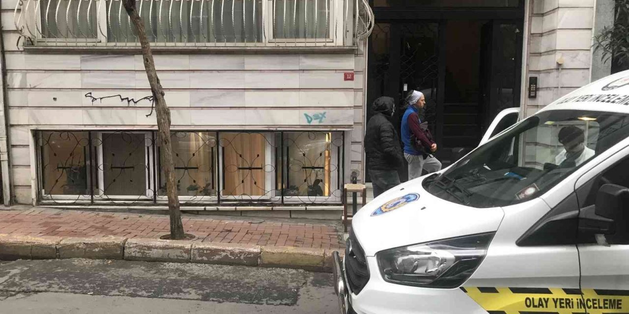 Nişantaşı’nda kendisinden haber alınamayan şahıs evinde ölü bulundu