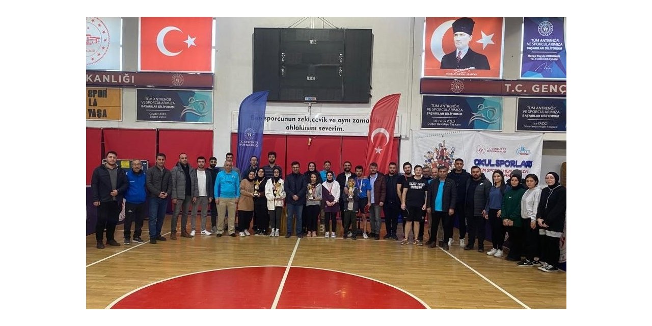 Masa tenisinde şampiyonlar belirlendi