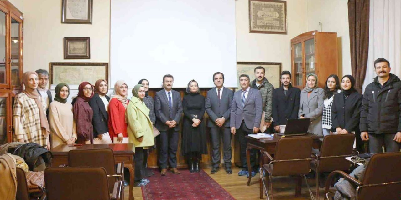 Osmanlıca’ya ilgi artıyor