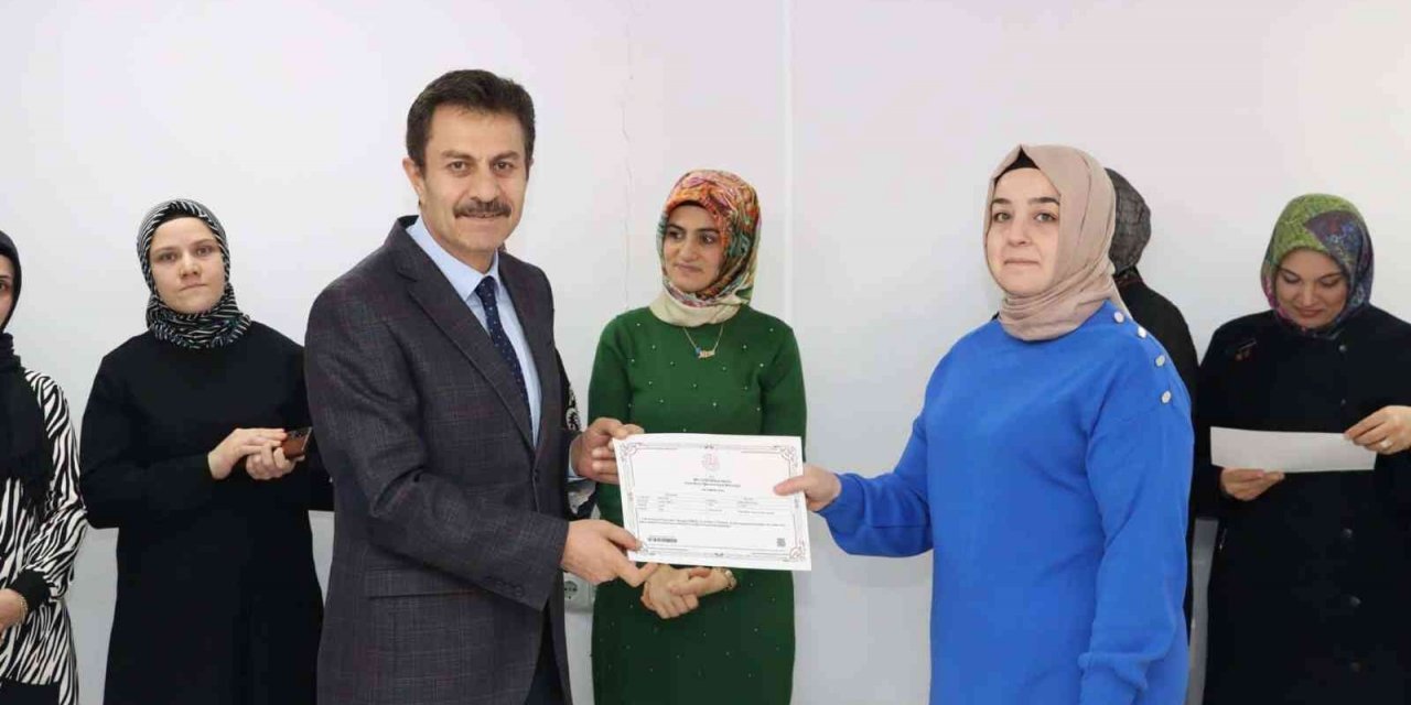 Emine Erdoğan başlatmıştı, ilk belgeler verildi