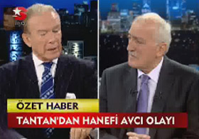 Uğur Dündar meslektaşlarına çattı