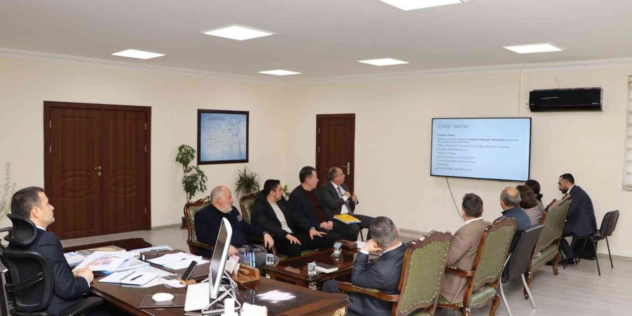 Emirdağ OSB’ye kurulacak metal geri dönüşüm tesisinin sunumu yapıldı