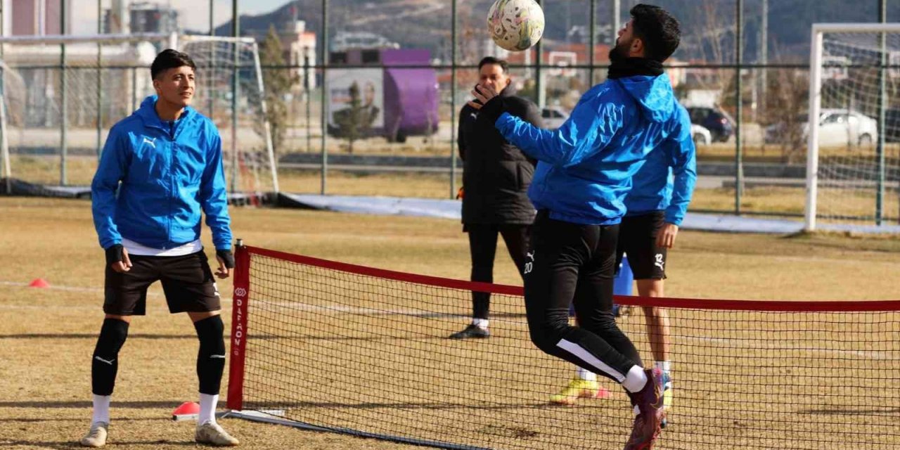 Afyonspor, Bursaspor maçı hazırlıklarına başladı