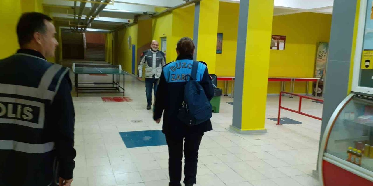 Zabıta ekipleri belge ve ürün denetimi yapıldı