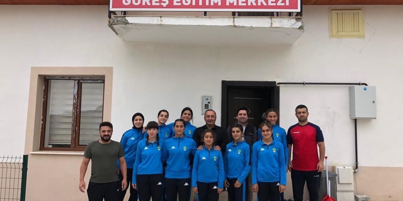 İskilip Belediysepor Kadın Güreş Takımı, Türkiye şampiyonasına katılacak