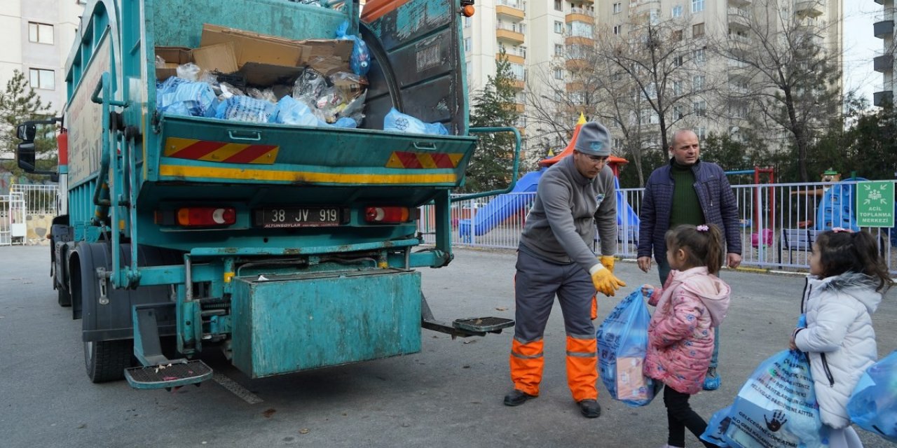 Melikgazi’de sıfır atık eğitimleri ile çocuklara geri dönüşüm bilinci aşılanıyor