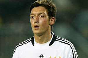 Özil: 'Bana vatan haini demeyin'
