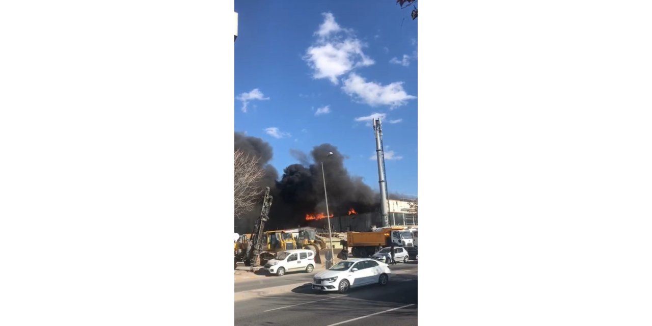 Ankara’da halı fabrikasında çıkan yangın paniğe sebep oldu