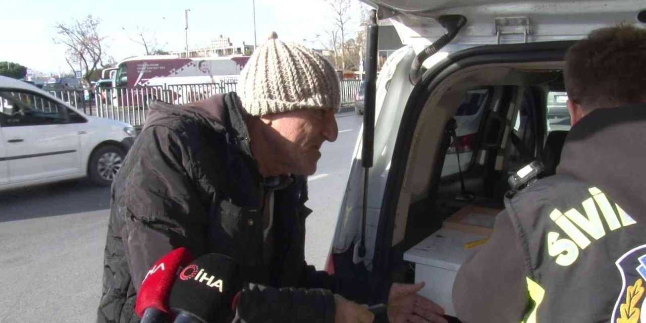 Kadıköy’de ceza yiyen taksiciden polise çirkin tepki: “Yaz cezayı belki sana yıldız takarlar”