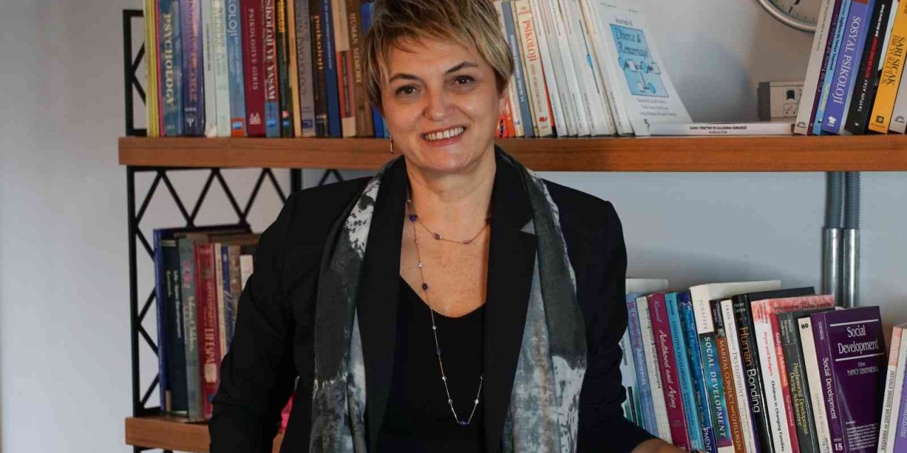Prof. Dr. Dilek Şirvanlı Özen: “Unutmayalım, zorba seyirciye çalışır”