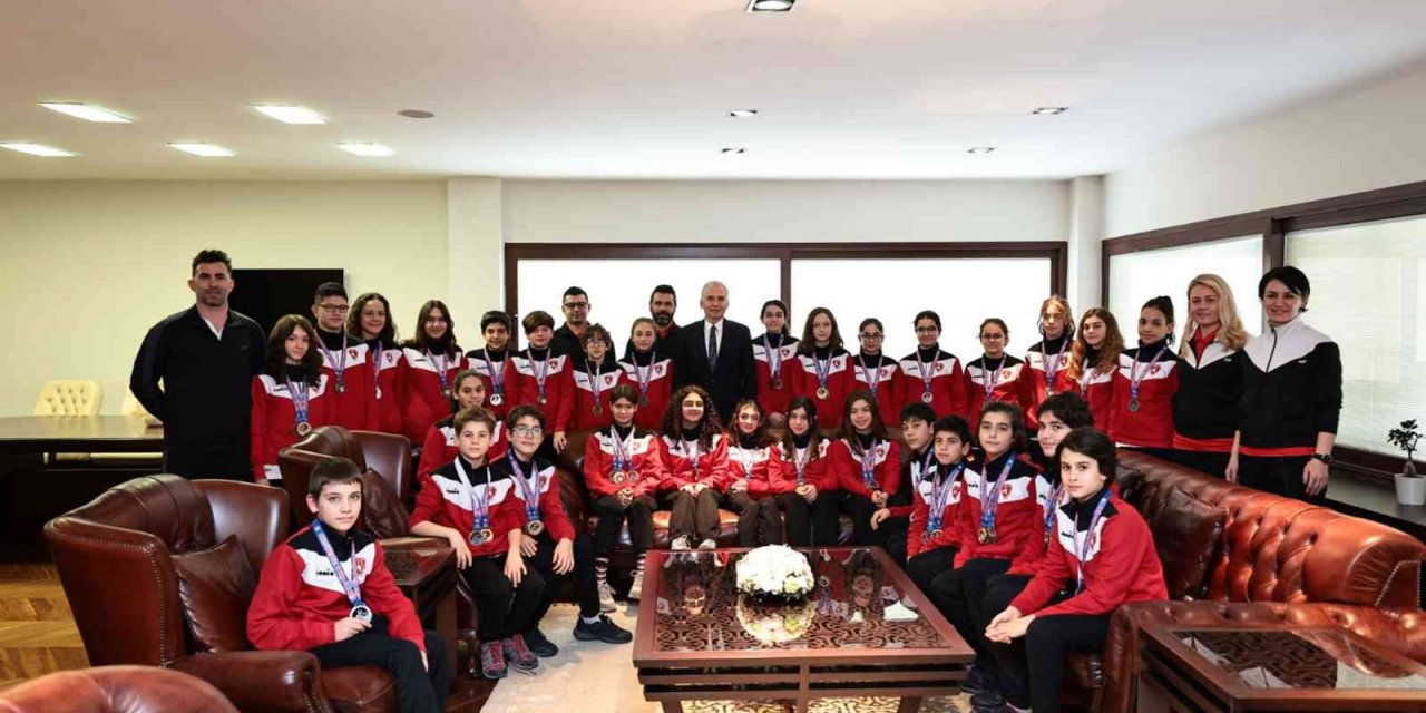 Denizlili madalya avcılarından büyük başarı