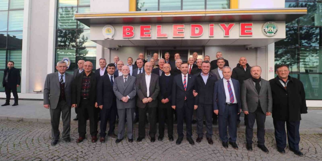 40 belediye başkanı Kavak’ta toplandı