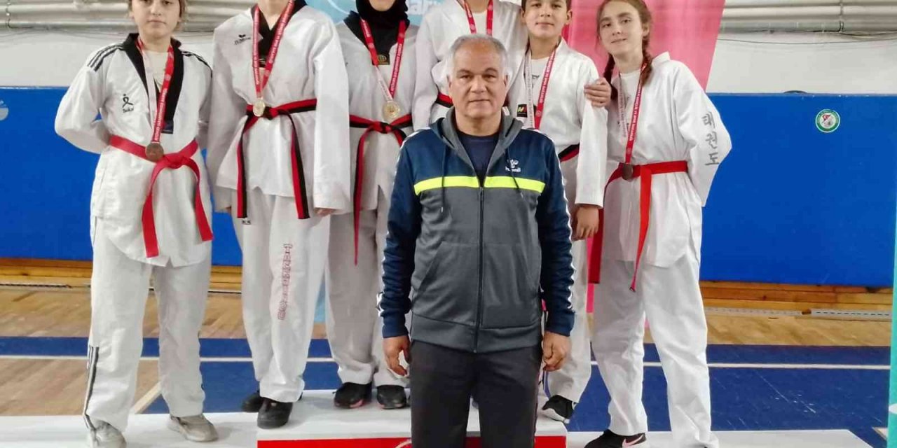 Köyceğizli taekwondo sporcuları madalyalara ambargo koydu
