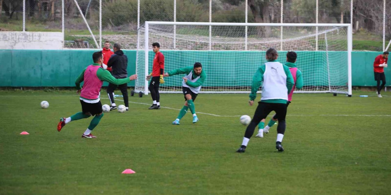 İsmet Taşdemir: "Parolamız; kazanamadıysak da yenilmeyelim"