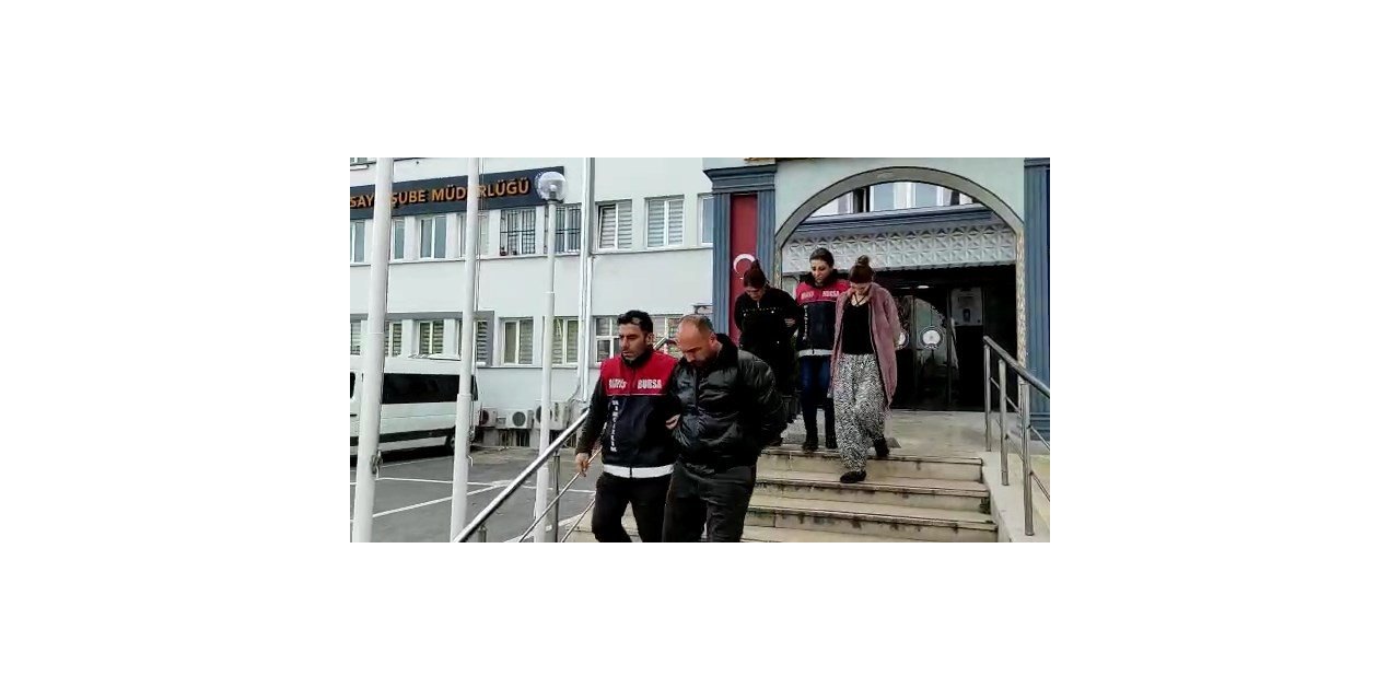 Eskişehir’den Bursa’ya gelerek 900 bin TL’lik hırsızlık yaptılar, adli kontrol şartıyla serbest bırakıldılar