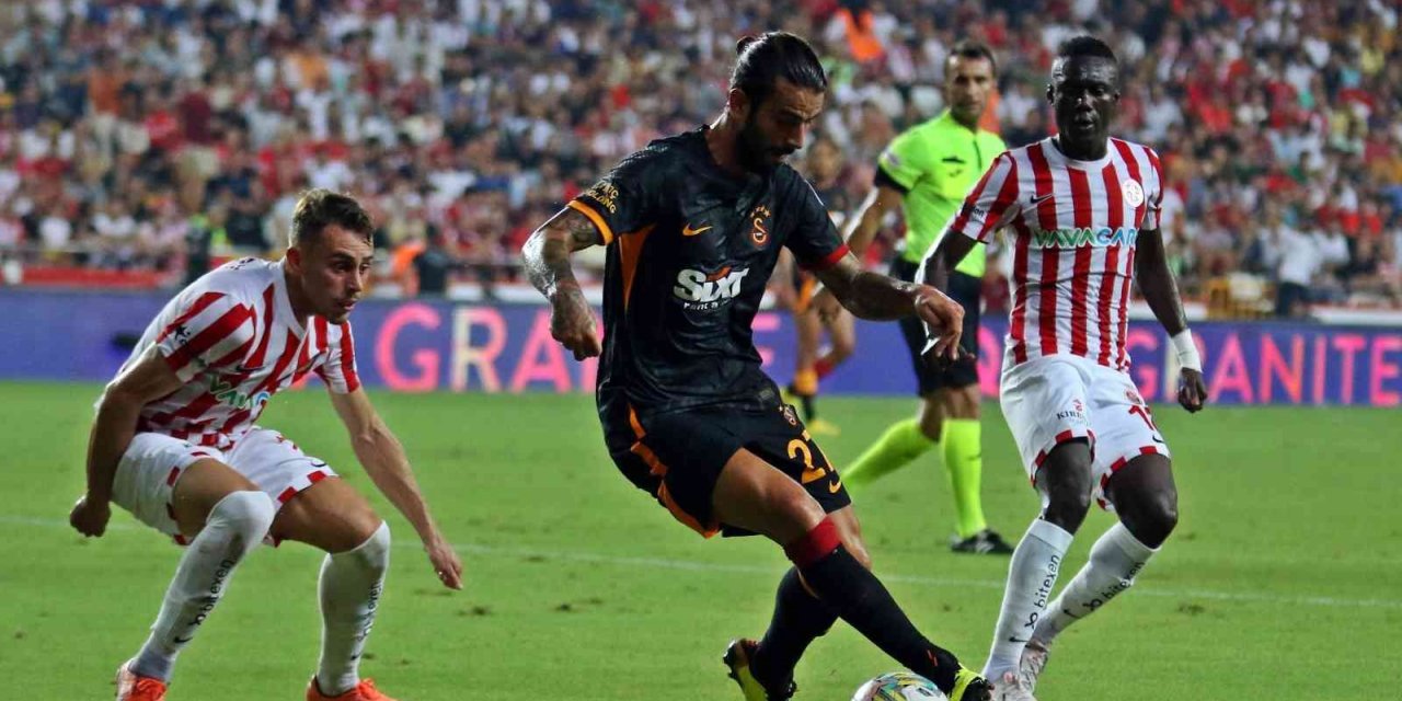 Galatasaray ile Antalyaspor 54. randevuda