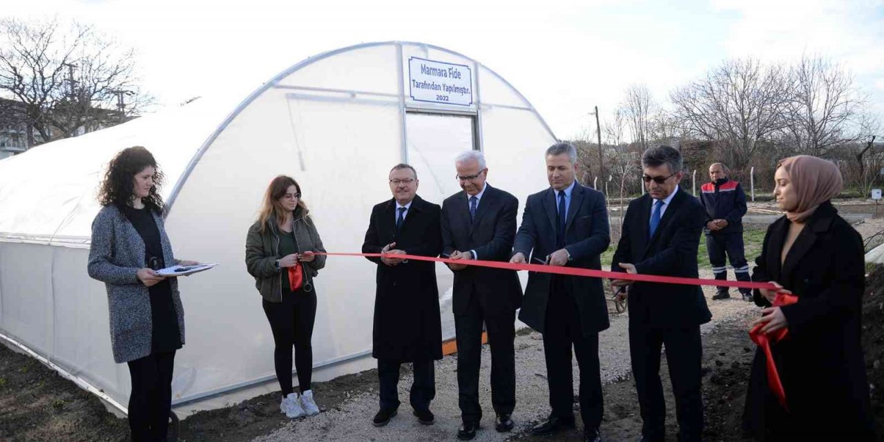 Mustafakemalpaşa MYO’ya yeni sera