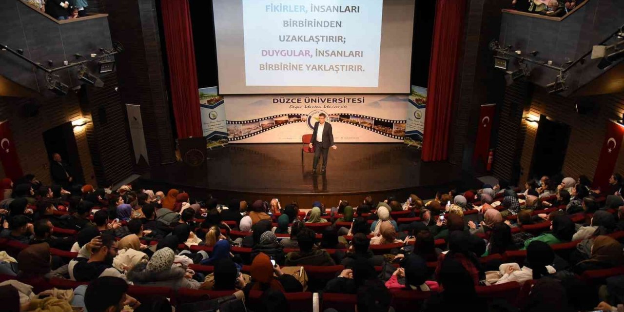 Kapaklıkaya öğrencilerle bir araya geldi