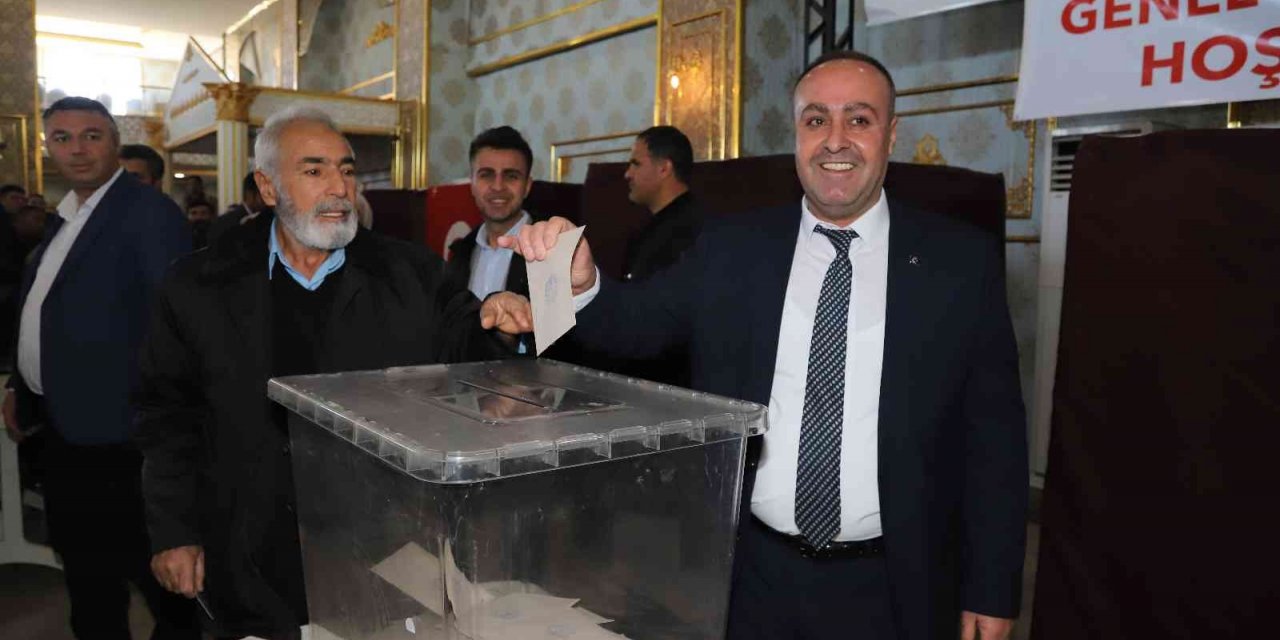 Başkan Ahmet Saray, güven tazeledi