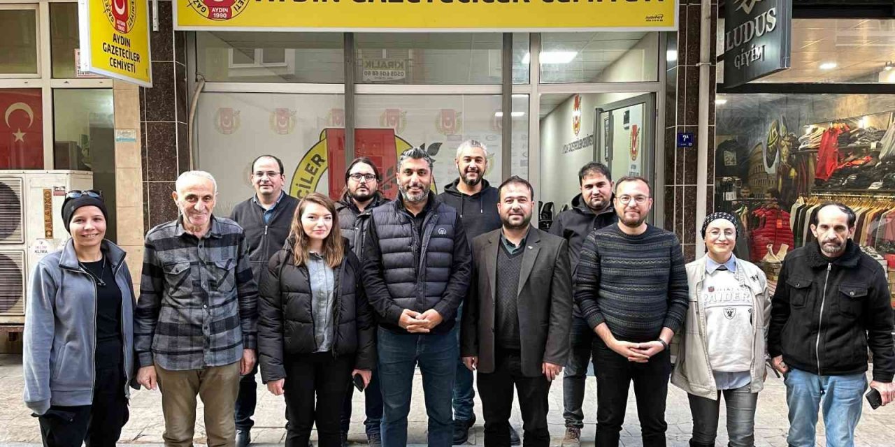 AGC’den muhabirlere ödül