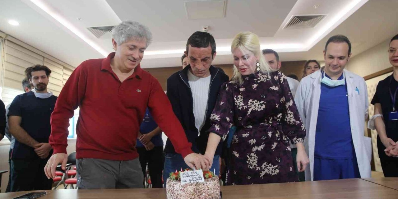 Türkiye’nin ilk yüz nakillisi Uğur Acar, 11. yılını kutladı