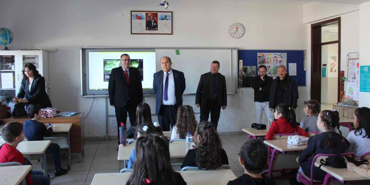 Osmaneli’nde öğrenciler yarıyıl tatiline girdi