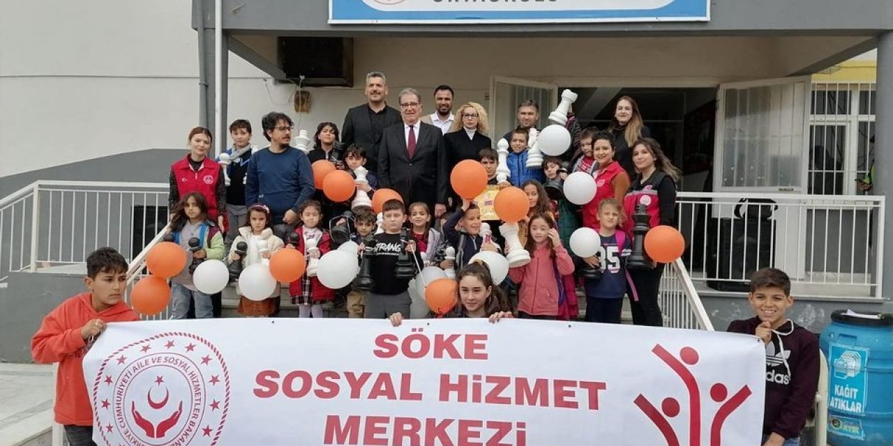 Söke Ticaret Borsası karne gününde çocukları sevindirdi