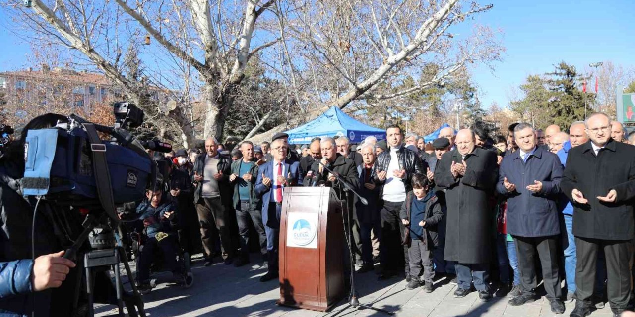Başkentliler hem yağmur hem de kar duasına çıktı