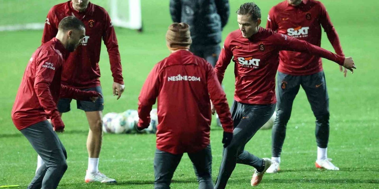 Galatasaray, Antalyaspor maçı hazırlıkların tamamladı