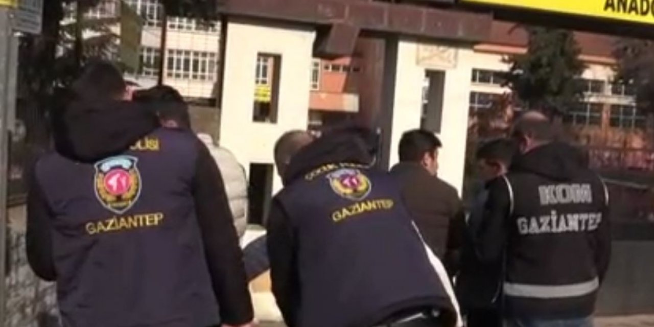 Polisten okul çevrelerinde denetim