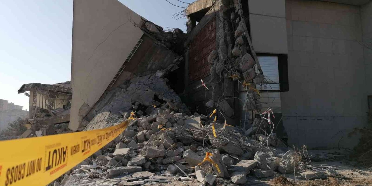 AKUT, deprem sonrası arama kurtarma tatbikatı düzenledi