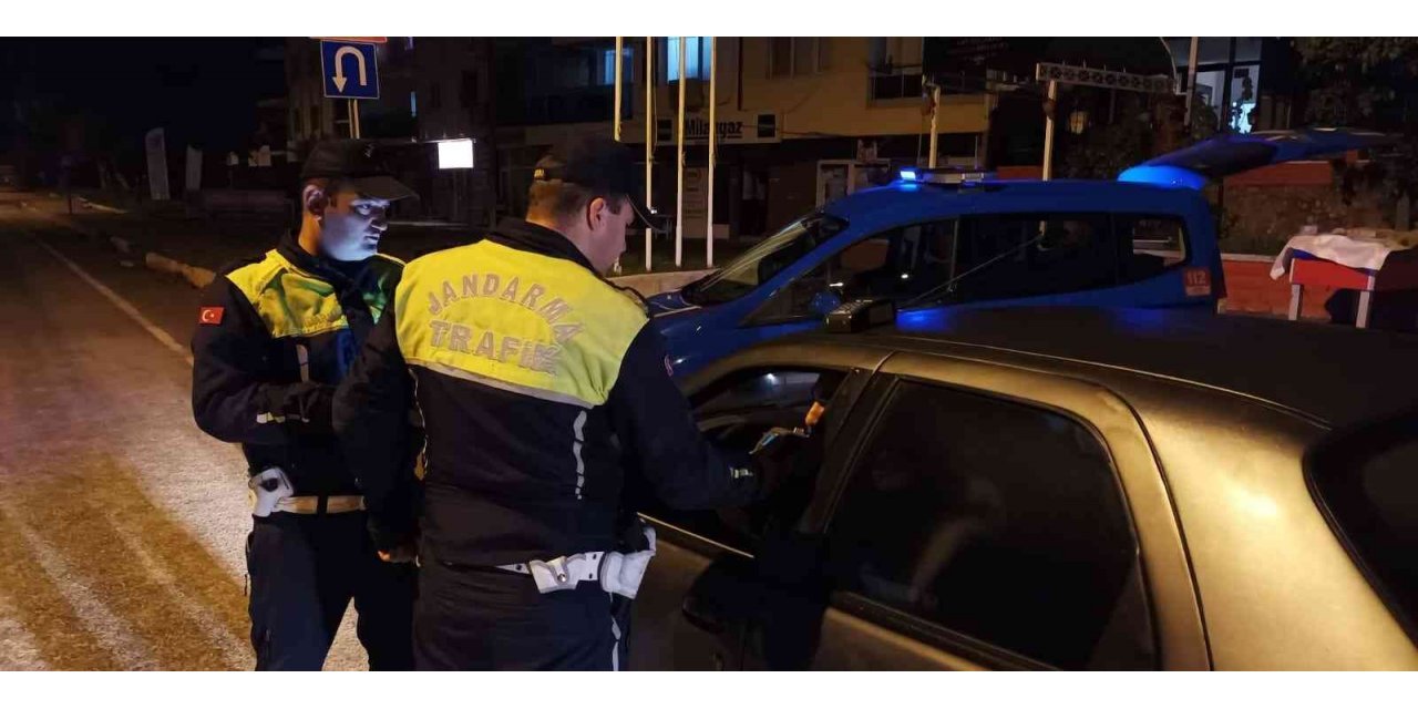 Aydın’da jandarma ekipleri ’alkol ve uyuşturucu’ denetimi gerçekleştirdi