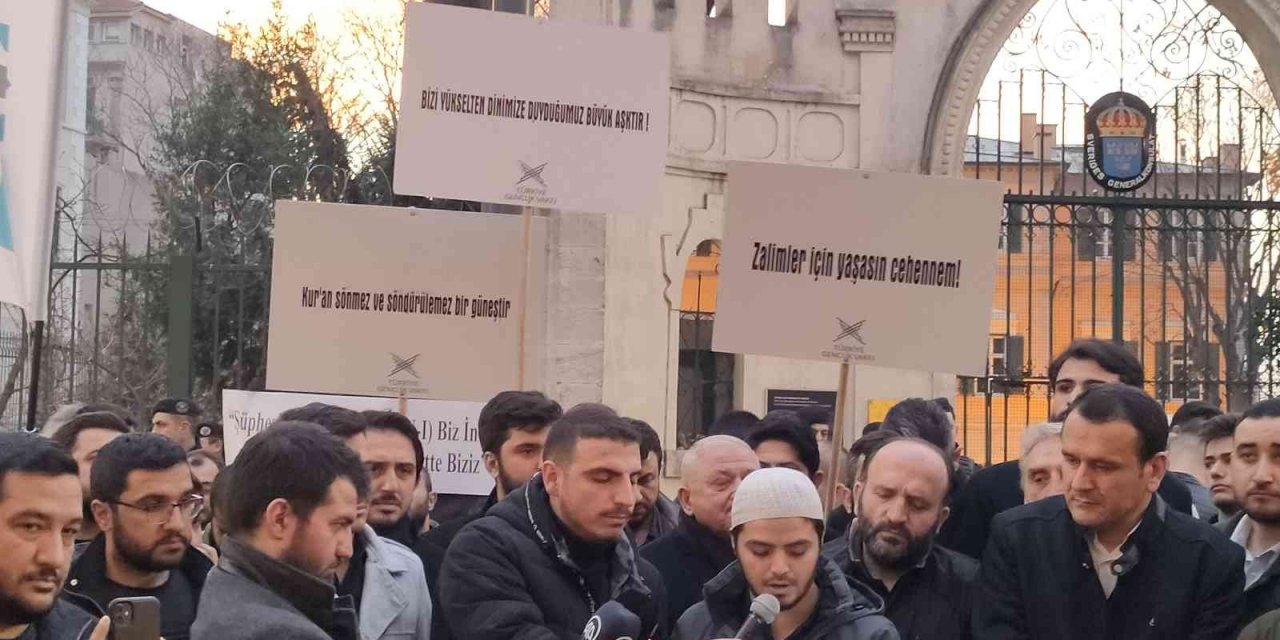 (Düzeltme) TÜGVA’dan İsveç Konsolosluğu önünde eylem