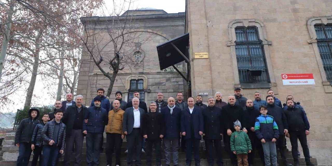 Kur’an-ı Kerim yakılmasına Afyonkarahisar’dan sert tepki