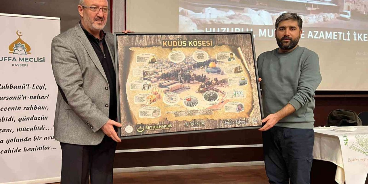 Gazeteci/Yazar ve Savaş Muhabiri Adem Özköse’den duygu yüklü konferans