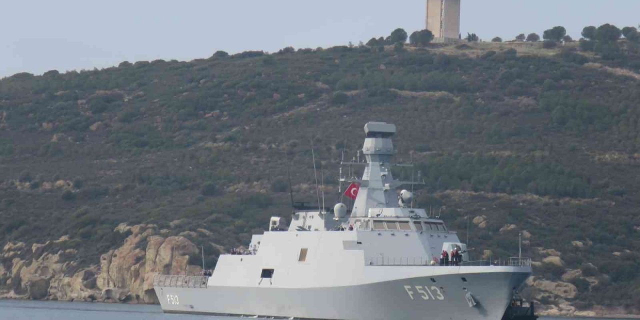 TCG BURGAZADA Gemisi İzmir Foça’da törenle karşılandı