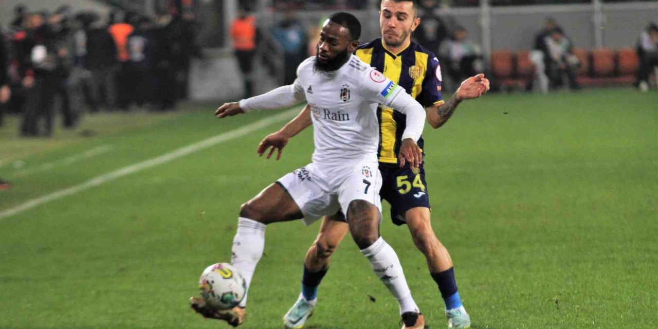 Kevin Nkoudou, Kayserispor maçı kadrosundan çıkarıldı