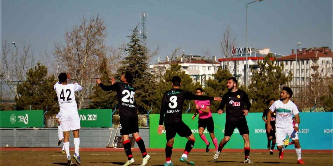 1922 Konyaspor Eskişehirspor'a 1-0 mağlup oldu