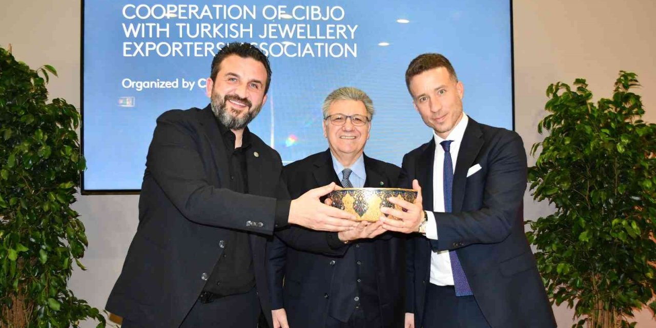 Mücevher İhracatçıları Birliği bir ilke imza atarak CIBJO üyesi oldu