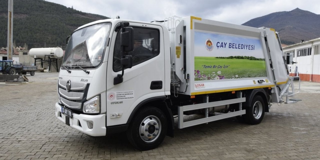 Çay Belediyesi araç filosunu genişletiyor