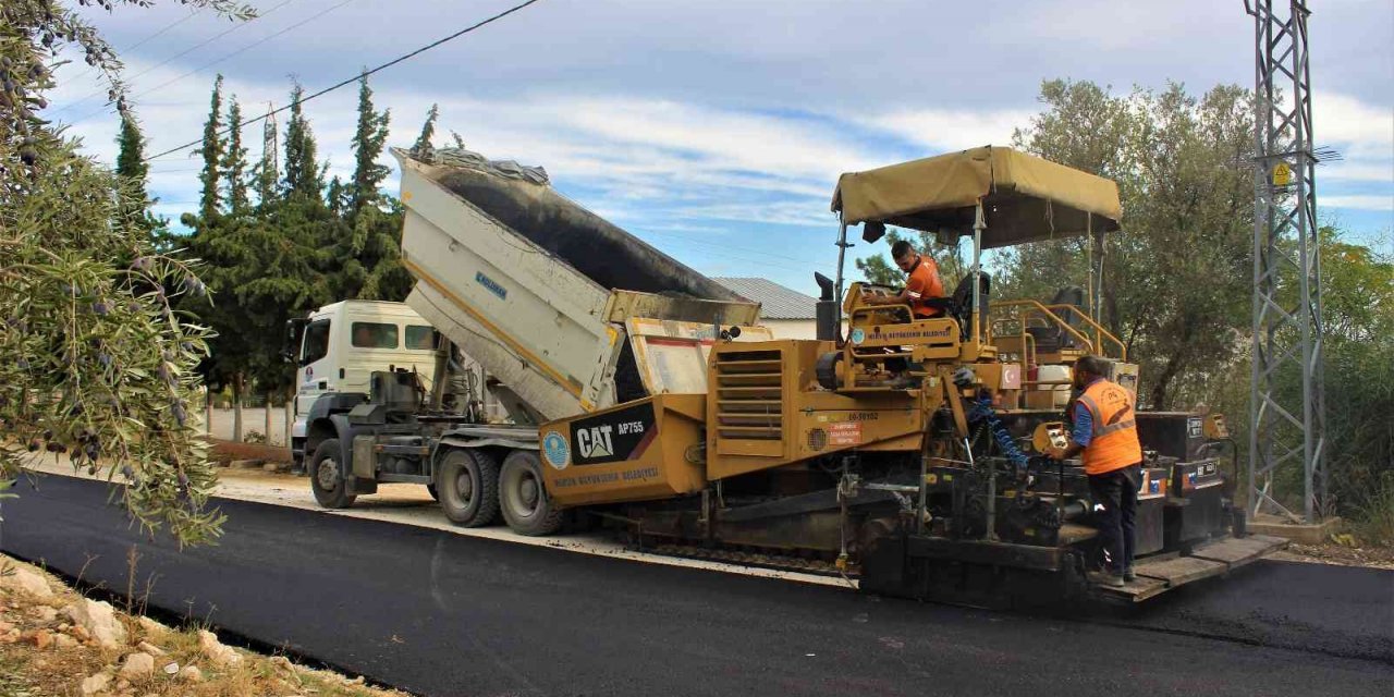 Mersin’de yollar yenileniyor