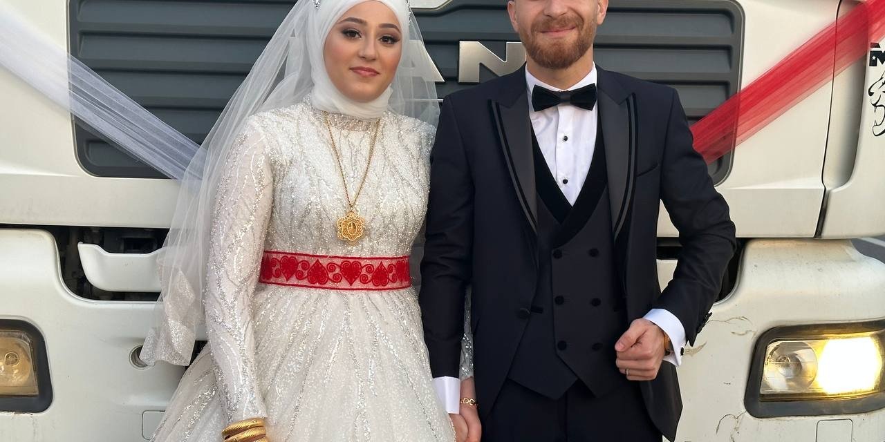 Sultanbeyli’de TIR gelin arabası oldu